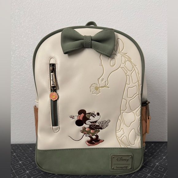 Loungefly | Bags | Htf Loungefly Minnie Safari Backpack Box Lunch ...